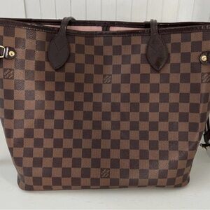 Louis Vuitton Neverfull MM